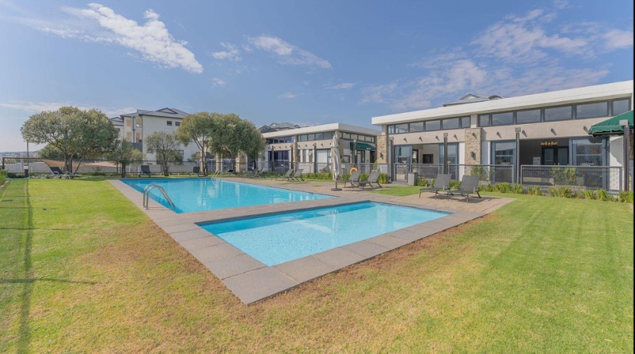 To Let 3 Bedroom Property for Rent in Modderfontein Gauteng