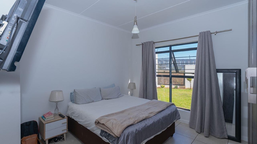 To Let 3 Bedroom Property for Rent in Modderfontein Gauteng