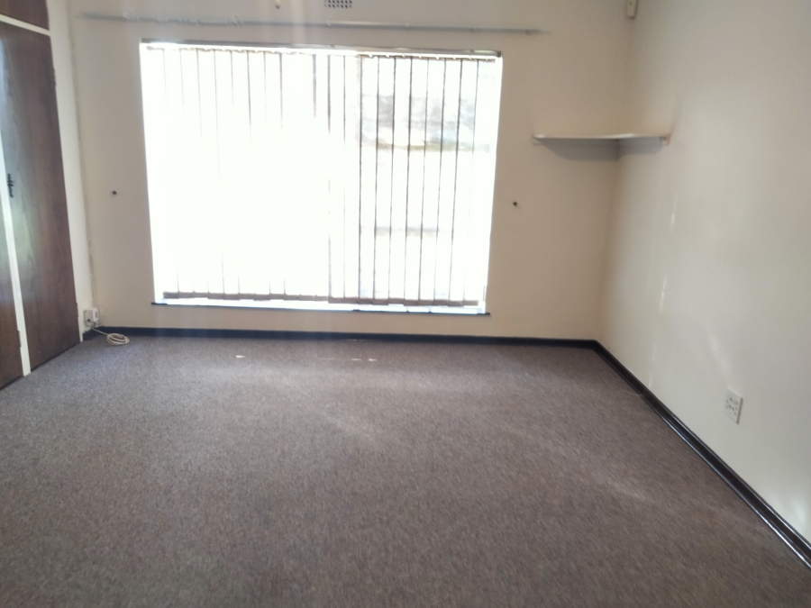 3 Bedroom Property for Sale in Wilro Park Gauteng