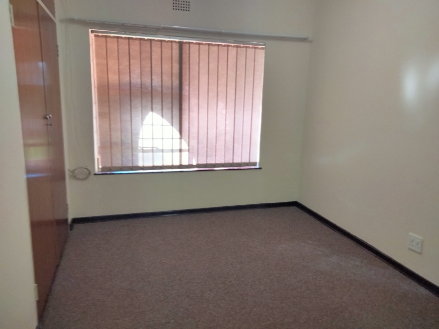 3 Bedroom Property for Sale in Wilro Park Gauteng