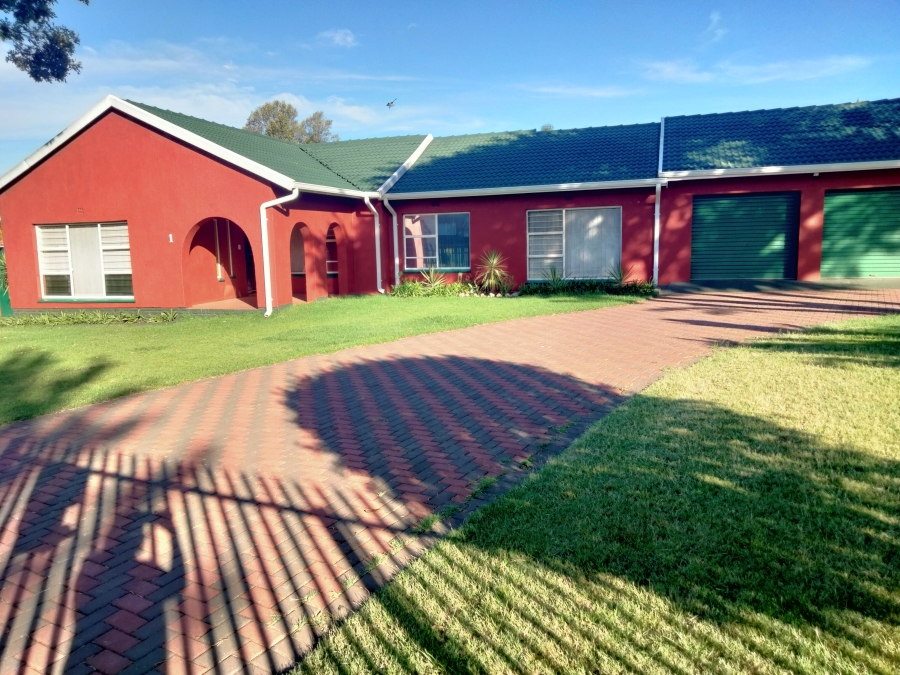 3 Bedroom Property for Sale in Wilro Park Gauteng