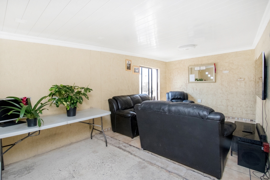 2 Bedroom Property for Sale in Westbury Gauteng