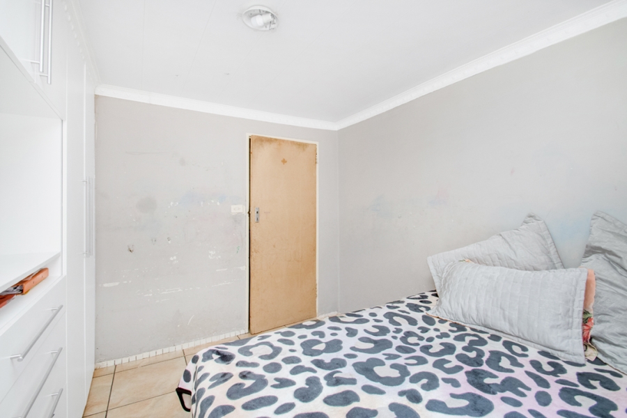 2 Bedroom Property for Sale in Westbury Gauteng