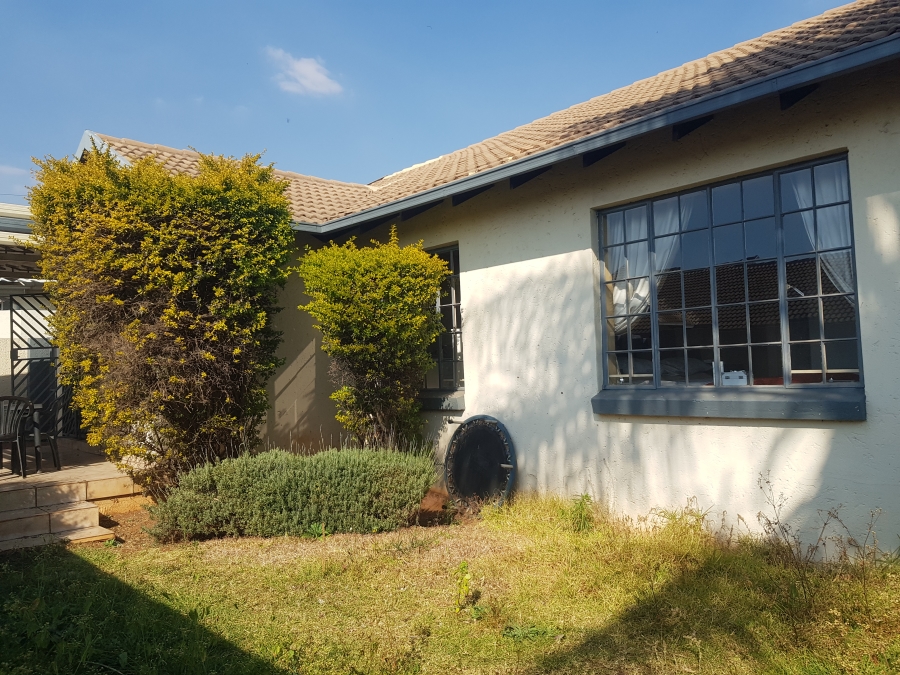 3 Bedroom Property for Sale in Highveld Gauteng