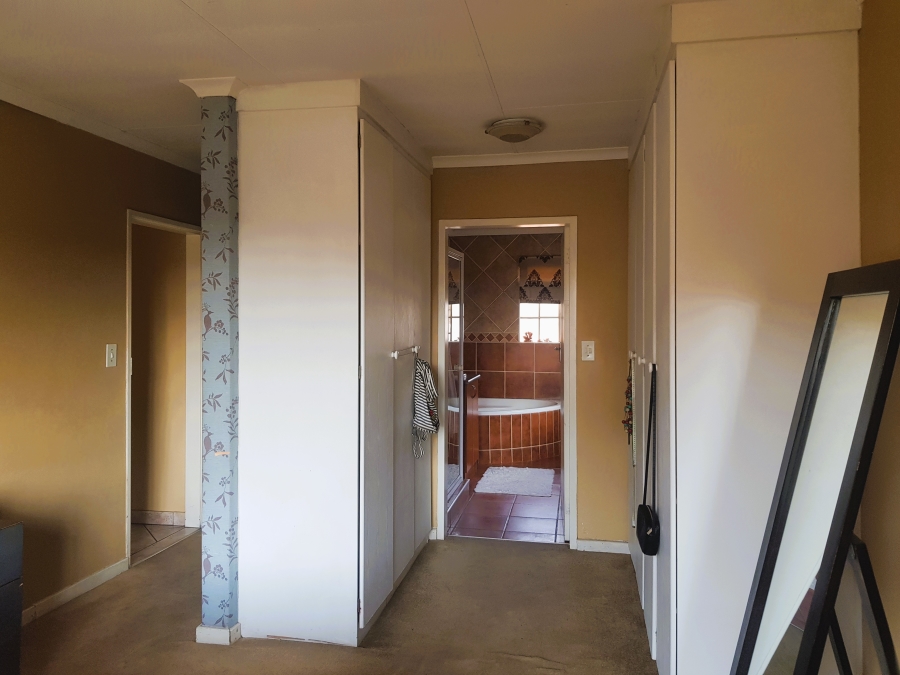 3 Bedroom Property for Sale in Highveld Gauteng