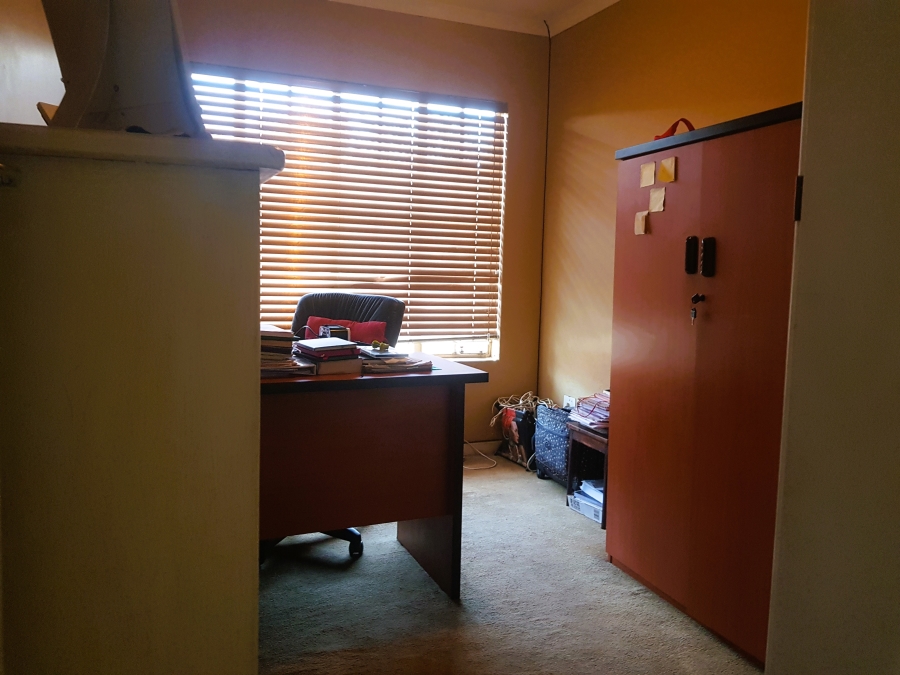 3 Bedroom Property for Sale in Highveld Gauteng