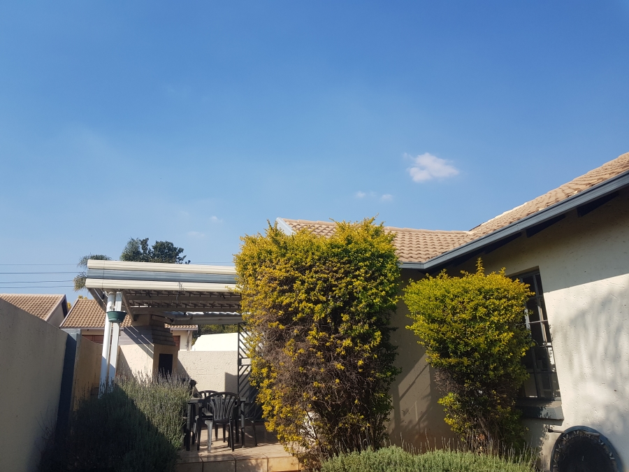 3 Bedroom Property for Sale in Highveld Gauteng
