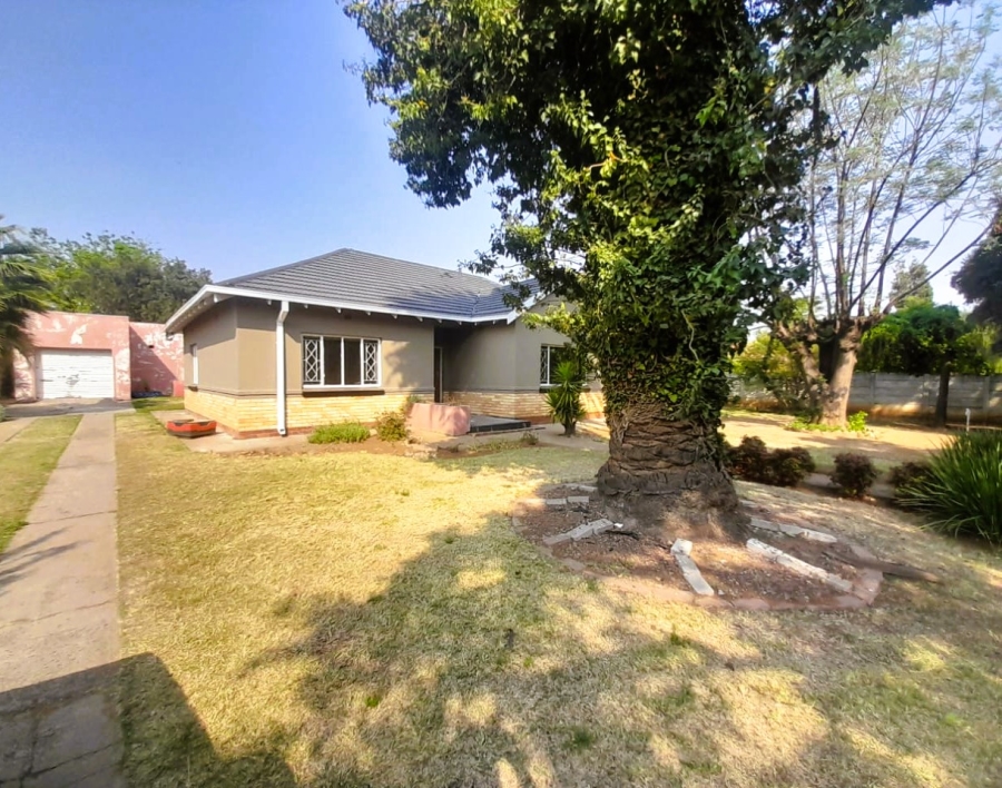 3 Bedroom Property for Sale in Three Rivers Gauteng