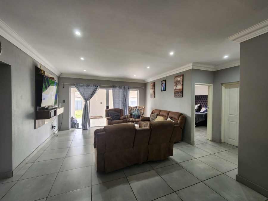 3 Bedroom Property for Sale in Arcon Park Gauteng