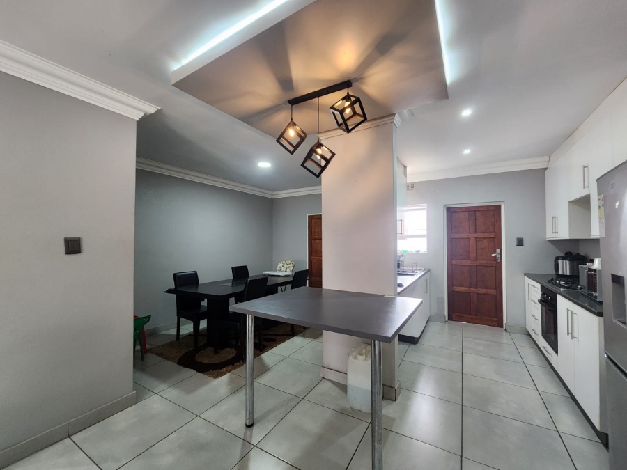 3 Bedroom Property for Sale in Arcon Park Gauteng