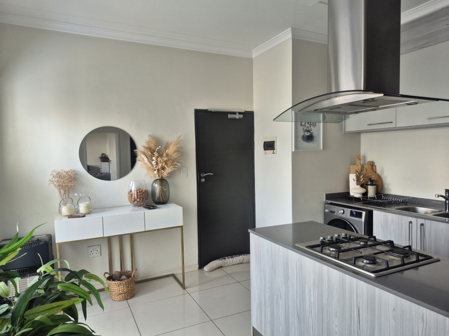 1 Bedroom Property for Sale in Carlswald Gauteng