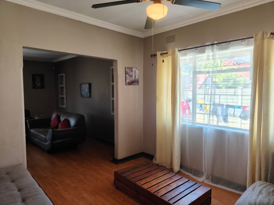 To Let 3 Bedroom Property for Rent in Three Rivers Gauteng