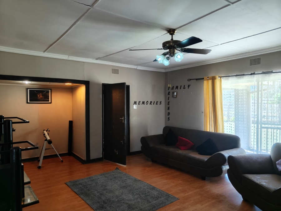 To Let 3 Bedroom Property for Rent in Three Rivers Gauteng
