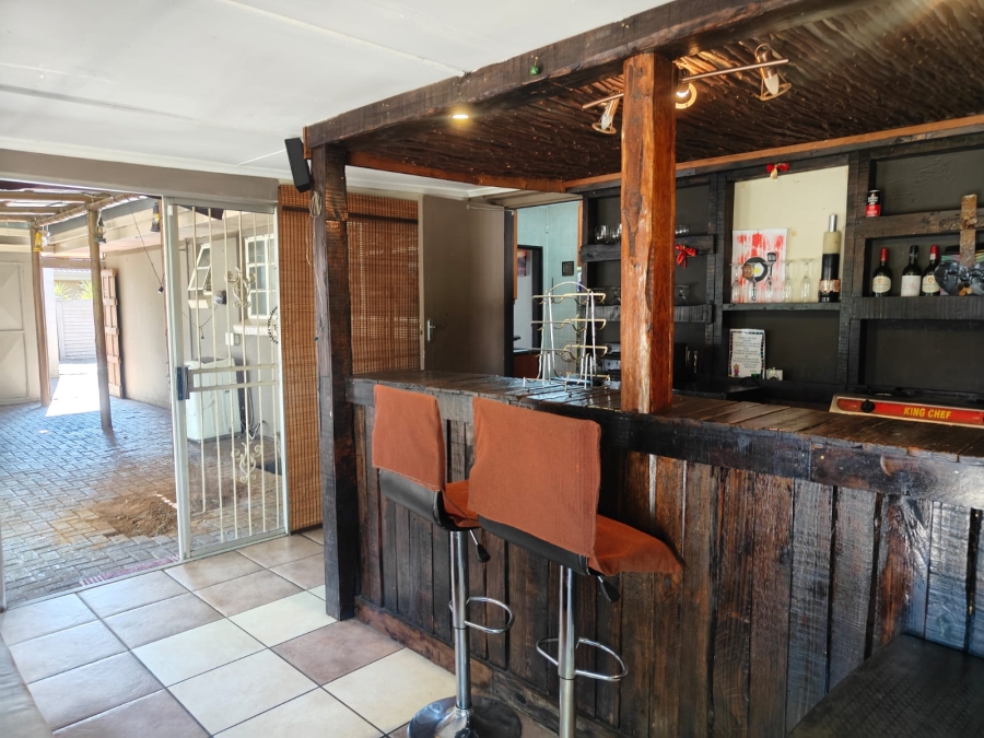 To Let 3 Bedroom Property for Rent in Three Rivers Gauteng