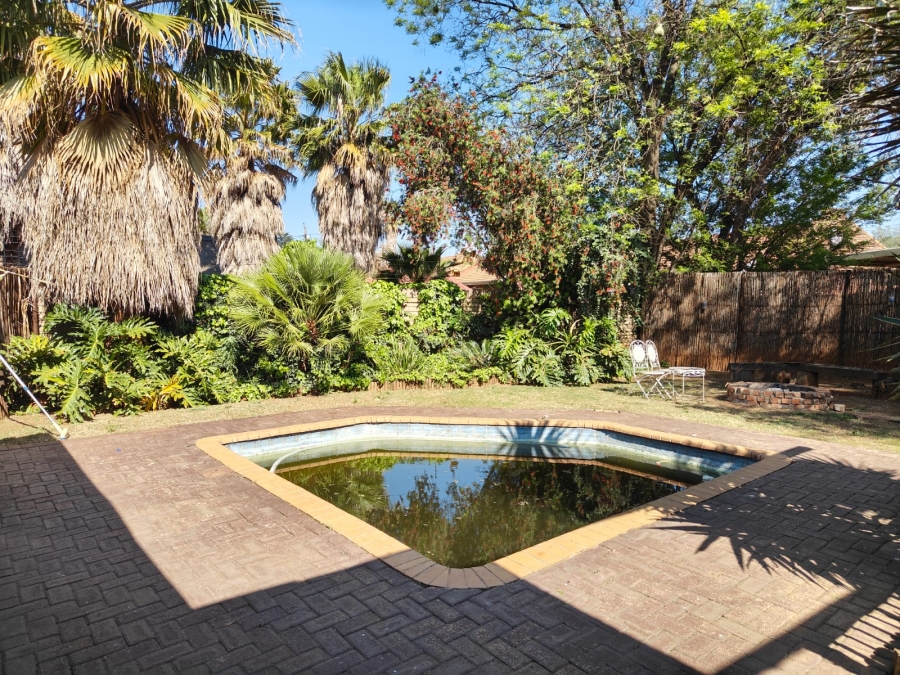 To Let 3 Bedroom Property for Rent in Three Rivers Gauteng