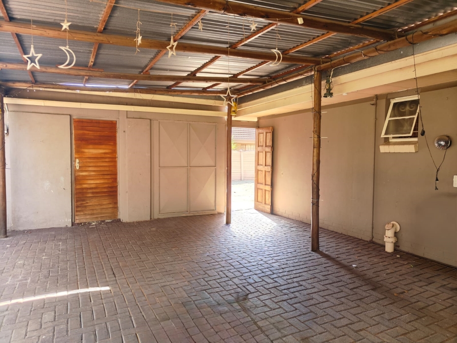 To Let 3 Bedroom Property for Rent in Three Rivers Gauteng