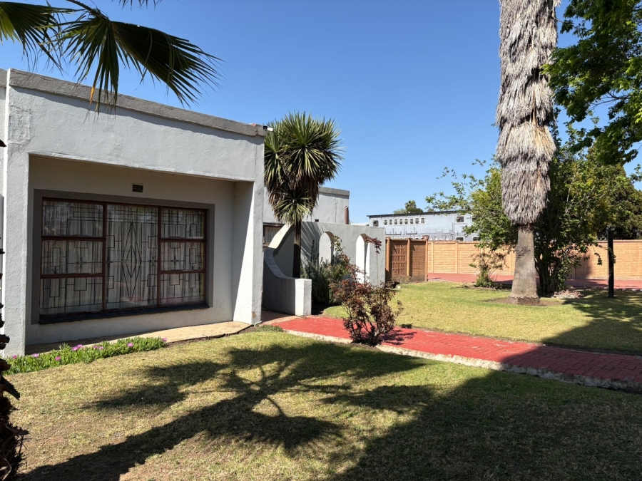 To Let 3 Bedroom Property for Rent in Bedworth Park Gauteng