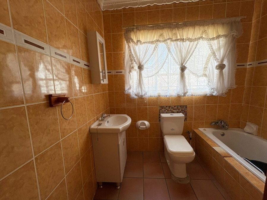 To Let 3 Bedroom Property for Rent in Bedworth Park Gauteng