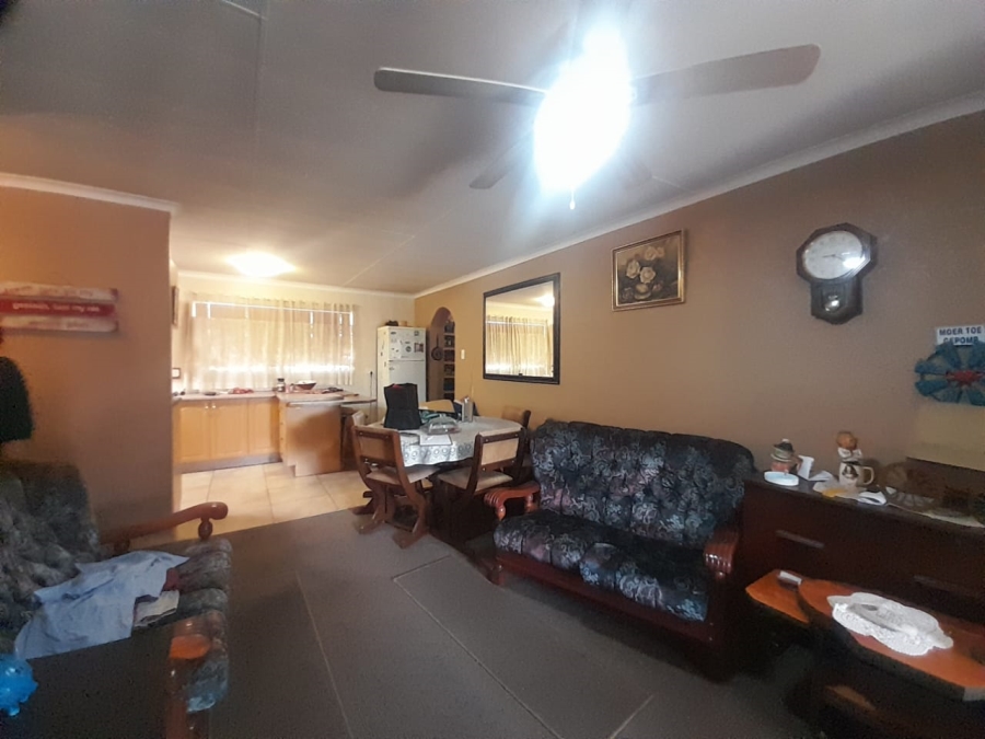 To Let 2 Bedroom Property for Rent in Meyerton Central Gauteng