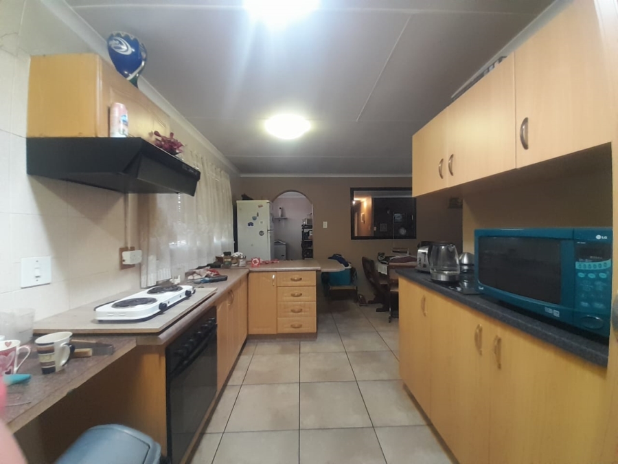 To Let 2 Bedroom Property for Rent in Meyerton Central Gauteng