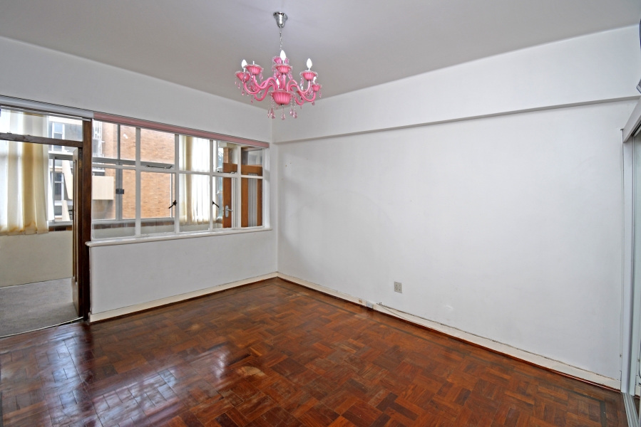 To Let 2 Bedroom Property for Rent in Houghton Estate Gauteng