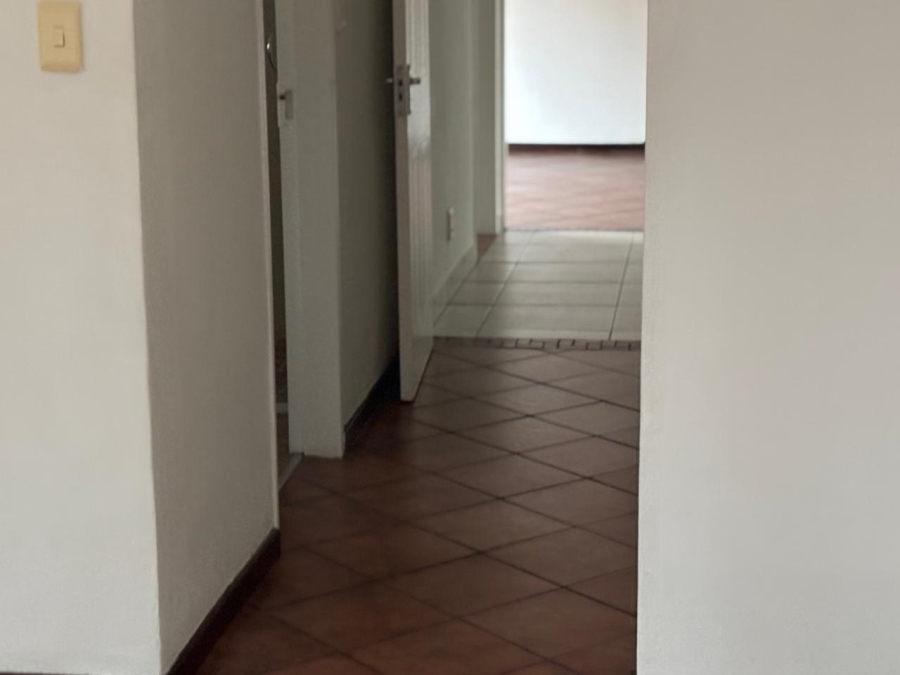 To Let 2 Bedroom Property for Rent in Chartwell Gauteng