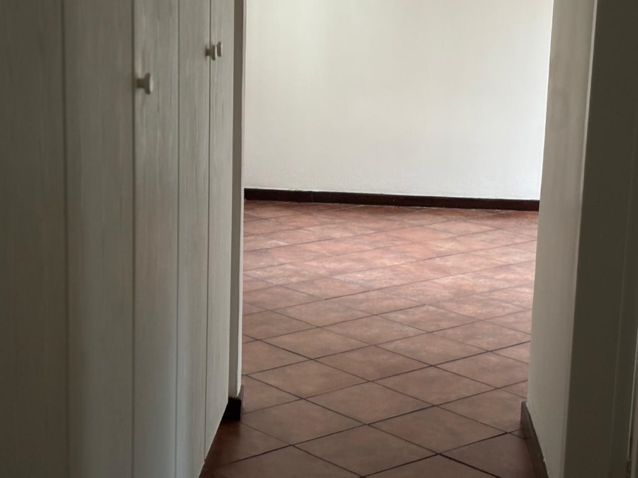 To Let 2 Bedroom Property for Rent in Chartwell Gauteng