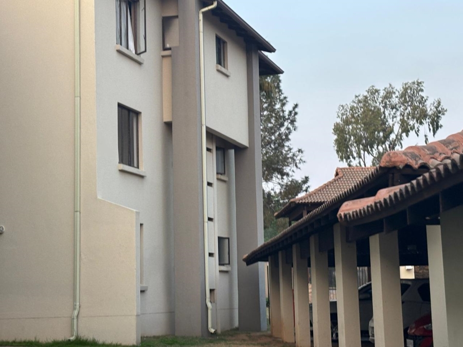 To Let 2 Bedroom Property for Rent in Chartwell Gauteng