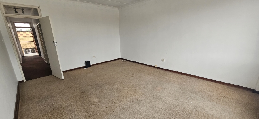 2 Bedroom Property for Sale in New Redruth Gauteng