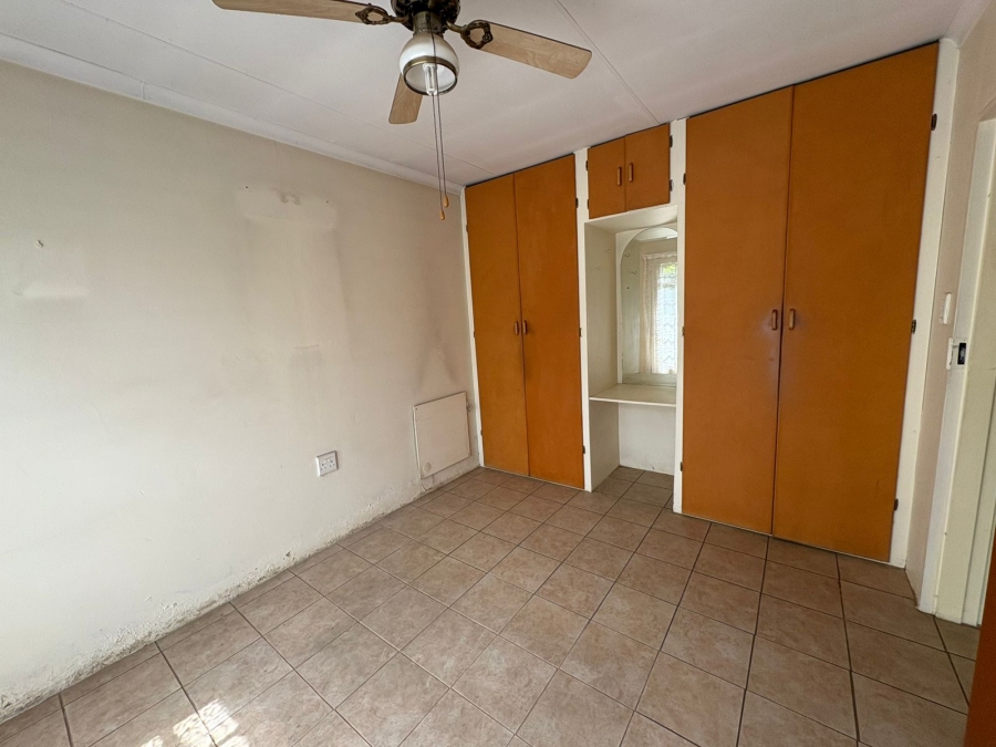To Let 2 Bedroom Property for Rent in Three Rivers Gauteng