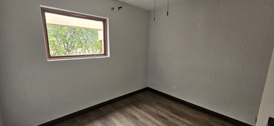 1 Bedroom Property for Sale in New Market Gauteng