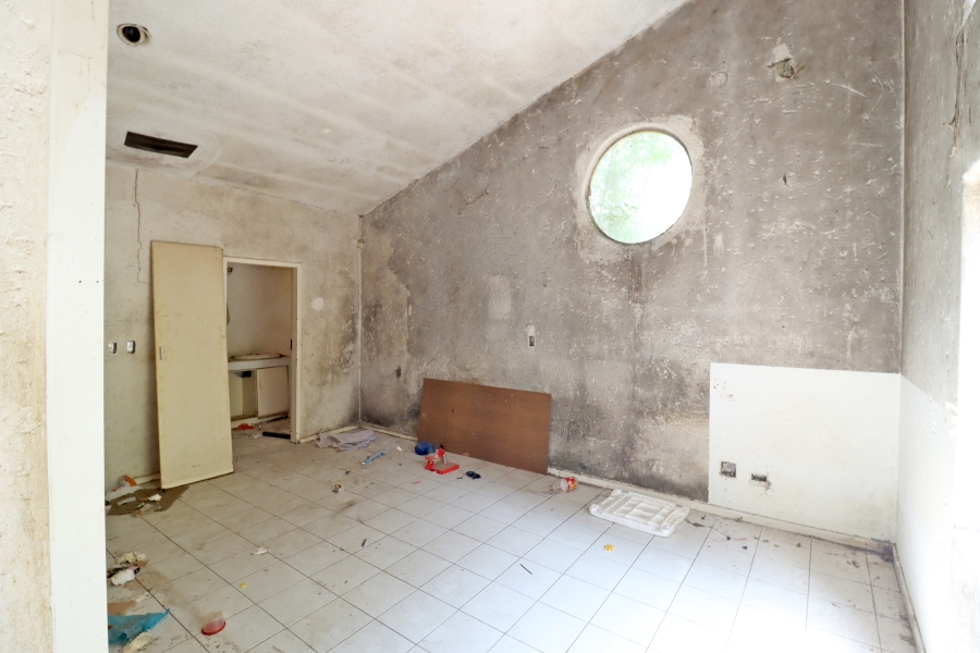0 Bedroom Property for Sale in Kew Gauteng