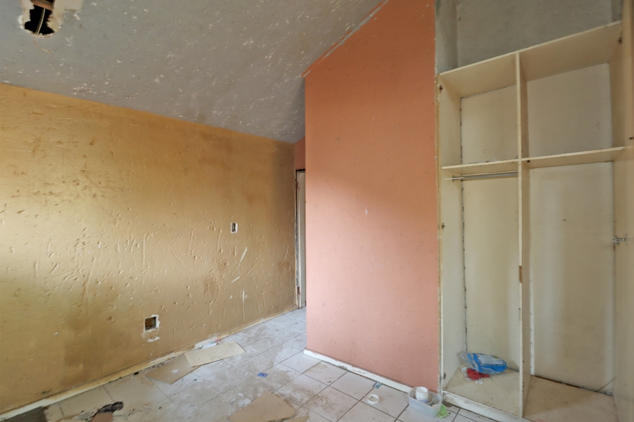 0 Bedroom Property for Sale in Kew Gauteng