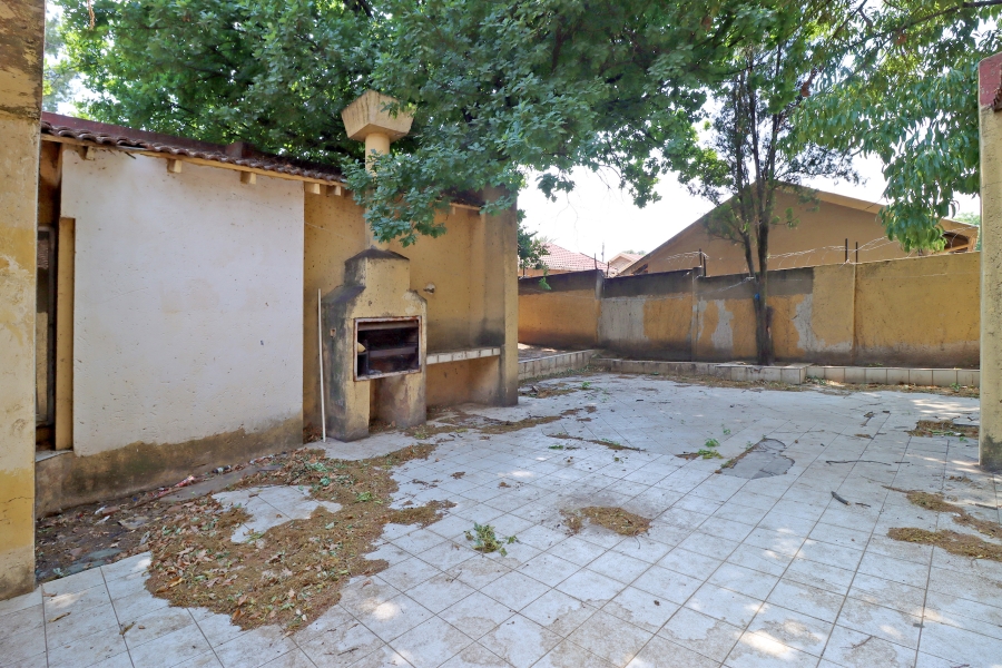 0 Bedroom Property for Sale in Kew Gauteng