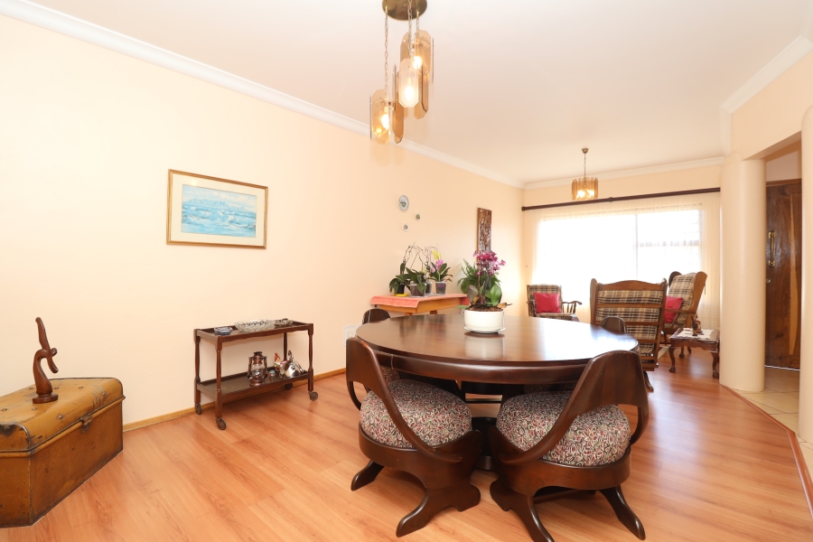 5 Bedroom Property for Sale in Noordkruin Gauteng