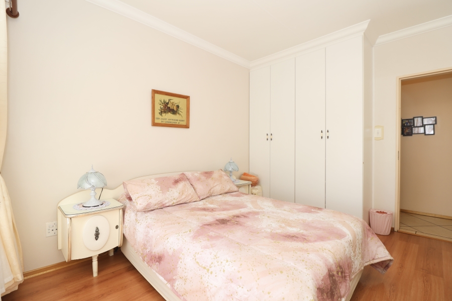 5 Bedroom Property for Sale in Noordkruin Gauteng