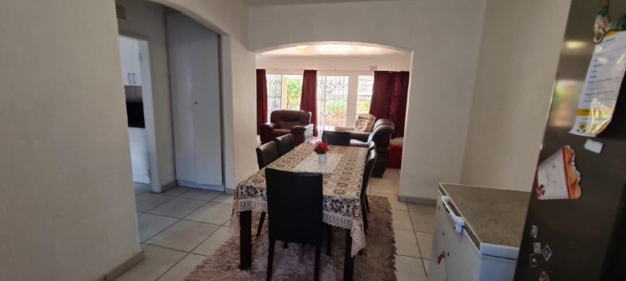 To Let 3 Bedroom Property for Rent in Fairland Gauteng