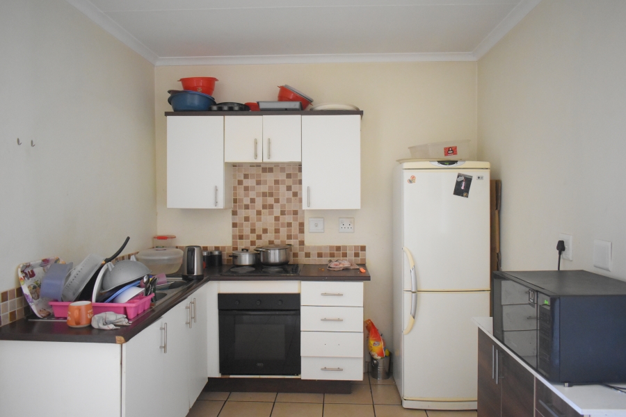 2 Bedroom Property for Sale in Grand Central Gauteng