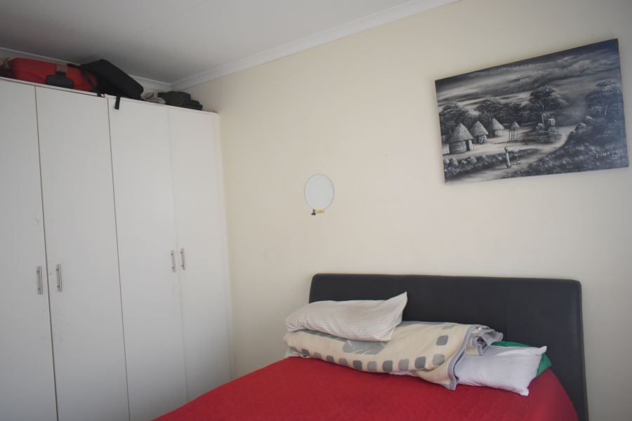 2 Bedroom Property for Sale in Grand Central Gauteng