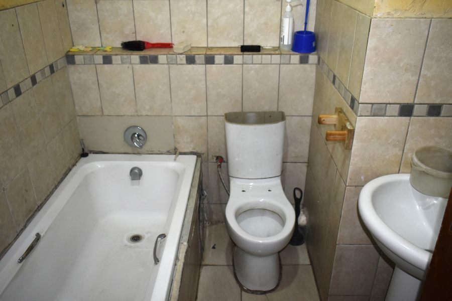 4 Bedroom Property for Sale in Pretoria Central Gauteng