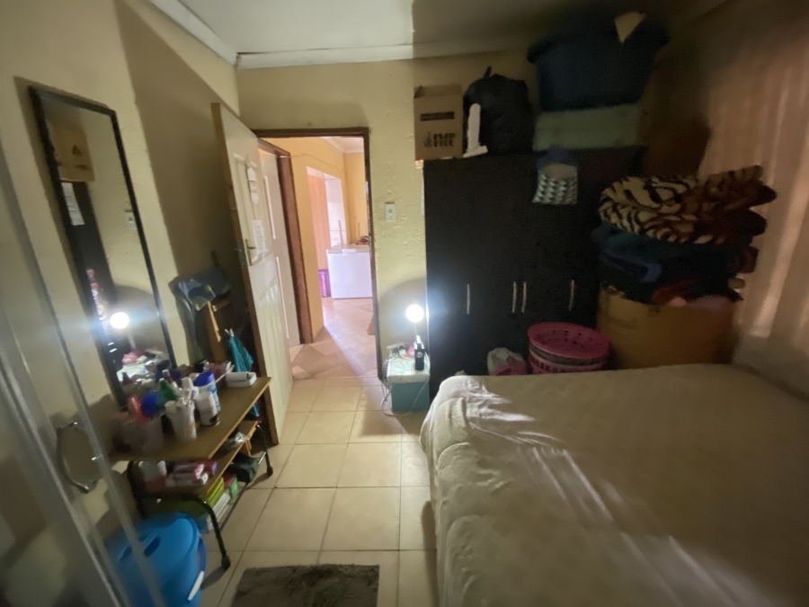 7 Bedroom Property for Sale in Atteridgeville Gauteng