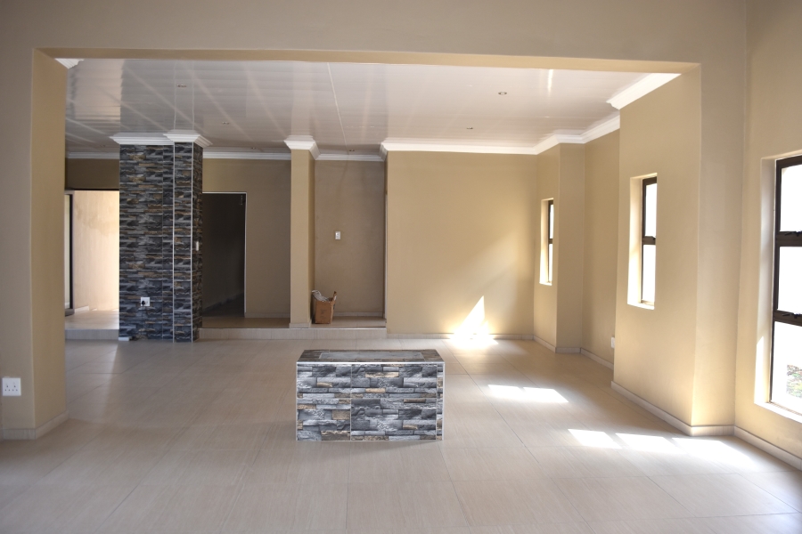 7 Bedroom Property for Sale in Savannah Country Estate Gauteng