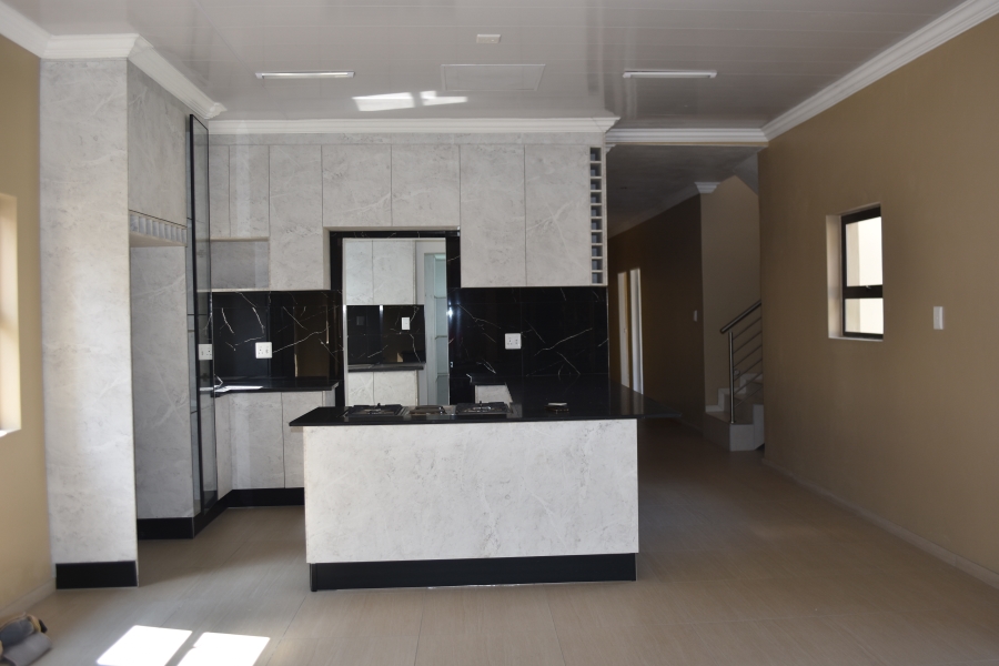 7 Bedroom Property for Sale in Savannah Country Estate Gauteng