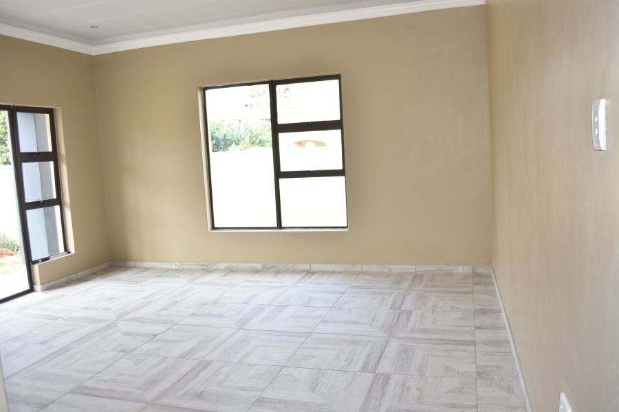 7 Bedroom Property for Sale in Savannah Country Estate Gauteng