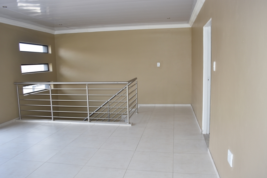 7 Bedroom Property for Sale in Savannah Country Estate Gauteng