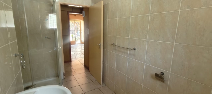 To Let 1 Bedroom Property for Rent in Three Rivers Proper Gauteng