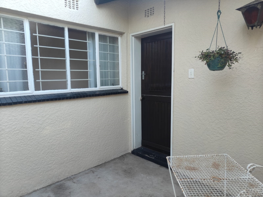 To Let 1 Bedroom Property for Rent in Three Rivers Gauteng