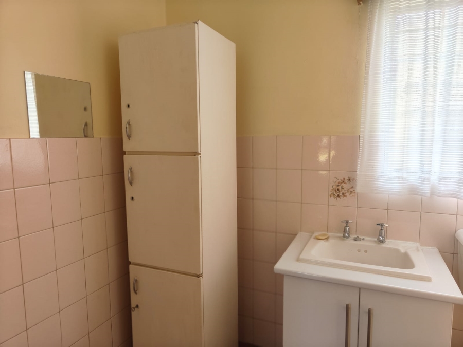 To Let 1 Bedroom Property for Rent in Three Rivers Gauteng