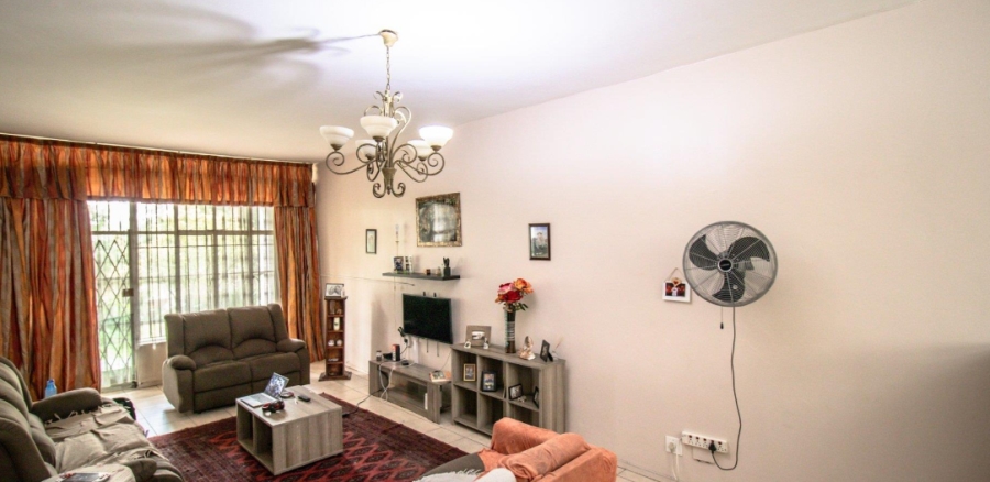 3 Bedroom Property for Sale in Bramley Park Gauteng