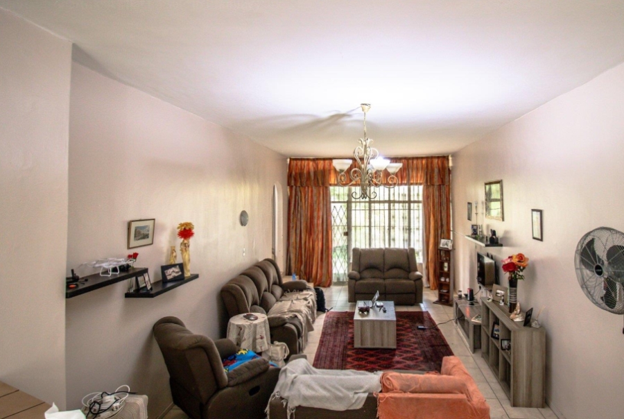 3 Bedroom Property for Sale in Bramley Park Gauteng